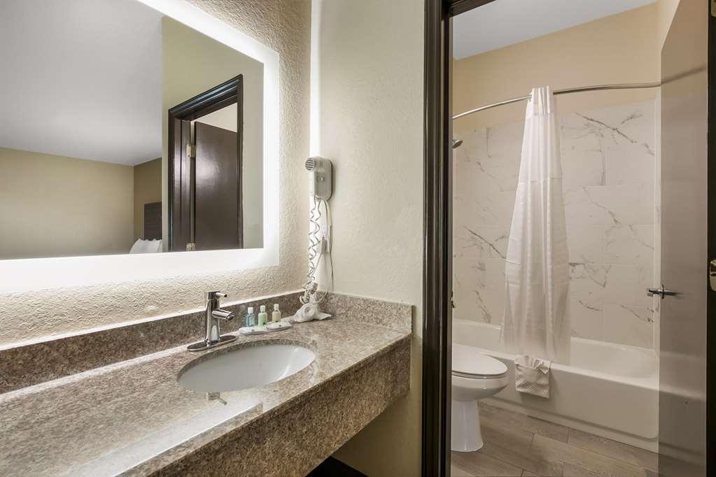 Quality Inn Commerce At I-85 Номер фото