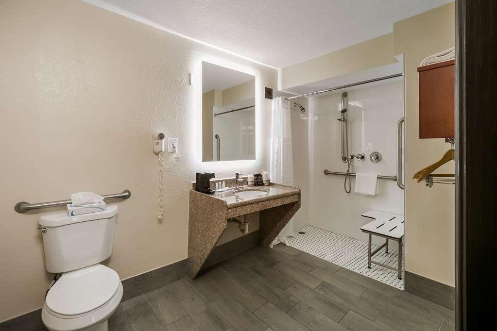Quality Inn Commerce At I-85 Номер фото