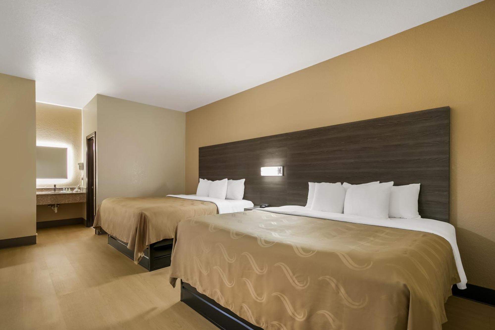 Quality Inn Commerce At I-85 Экстерьер фото