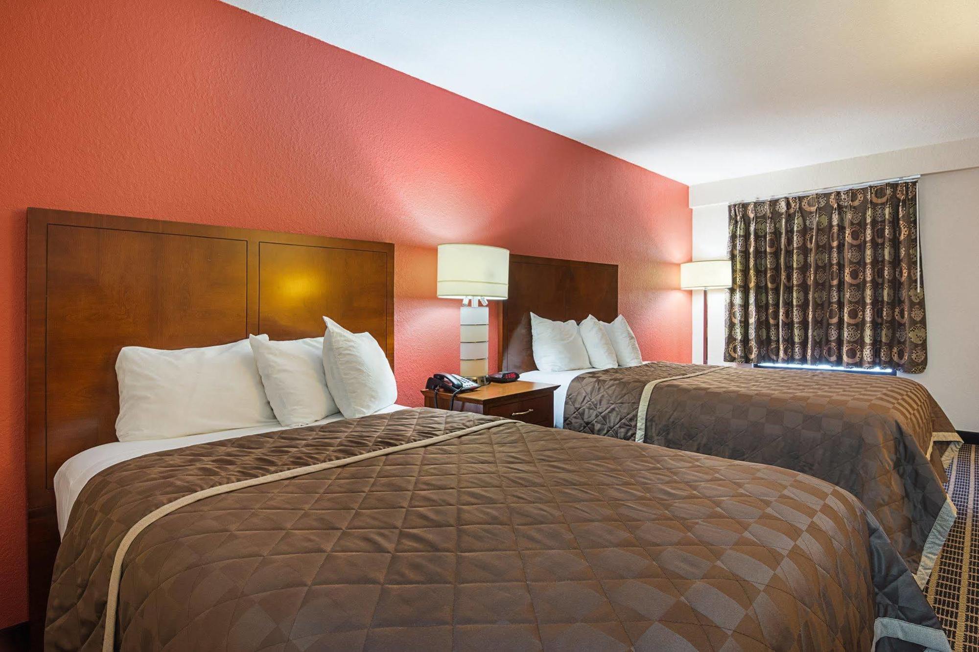 Quality Inn Commerce At I-85 Экстерьер фото