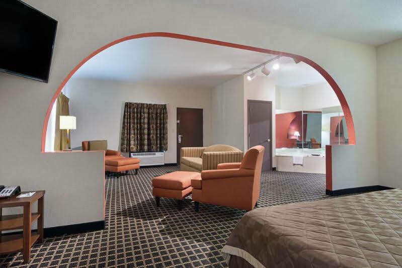 Quality Inn Commerce At I-85 Экстерьер фото